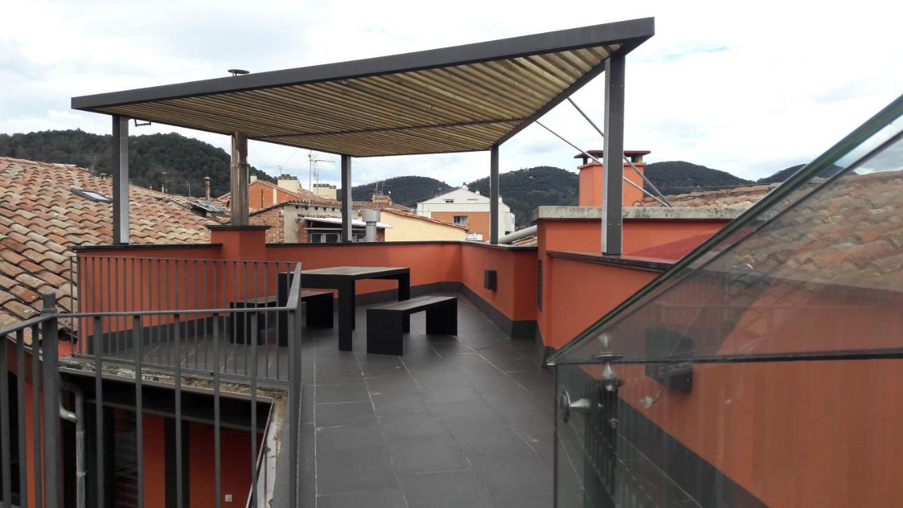 Apartaments Y Habitacions Entre Volcans Олот Экстерьер фото